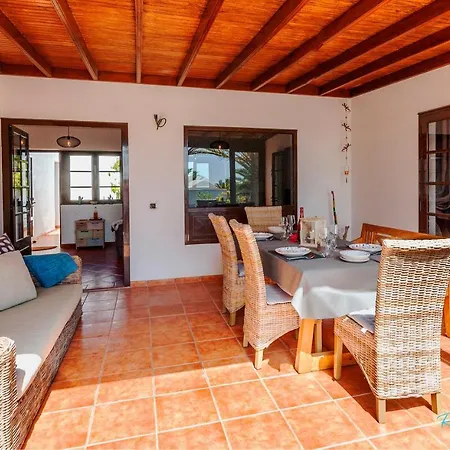 Stunning 2-bed In Playa Blanca * Playa Blanca (Lanzarote)